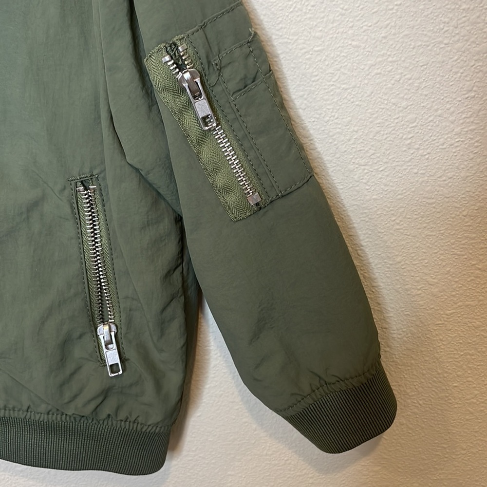 Bomber Jacket - Picture 3 of 6